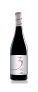 Eine Flasche Tres Almas Crianza 2020