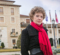 María Pilar Pérez de Albéniz Iglesias 